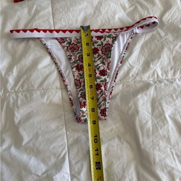 Shein Bikini Set XS Floral Red White Bralette Top and Triangle Bottom - Picture 4 of 14